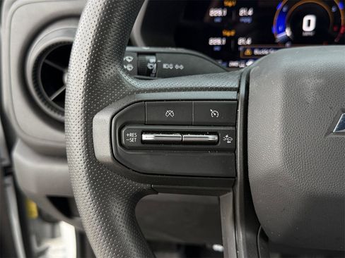 Used 2025 Chevrolet Colorado Trail Boss image 13