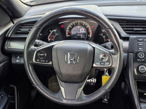 Used 2018 Honda Civic Sport image 25