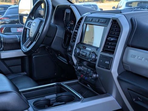 Used 2021 Ford F250 Lariat w/ Lariat Ultimate Package image 38