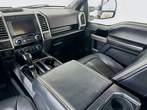 Used 2020 Ford F150 Platinum w/ Equipment Group 701A Luxury AWD/4WD image 30