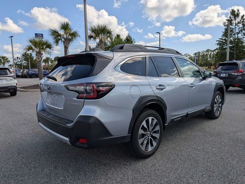 Certified 2024 Subaru Outback Limited AWD/4WD image 4