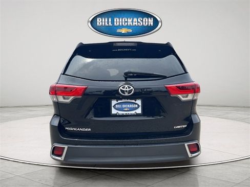 Used 2019 Toyota Highlander Limited image 6