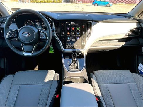 Used 2025 Subaru Outback Premium image 14