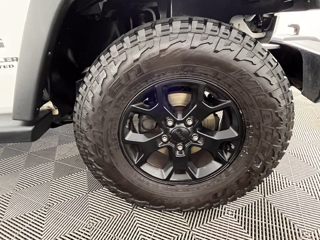 Used 2016 Jeep Wrangler Unlimited Sport w/ Quick Order Package 24S AWD/4WD image 16