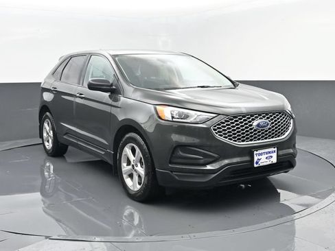 Used 2024 Ford Edge SE AWD/4WD image 3