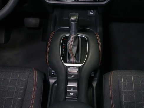 Used 2024 Honda HR-V Sport image 18