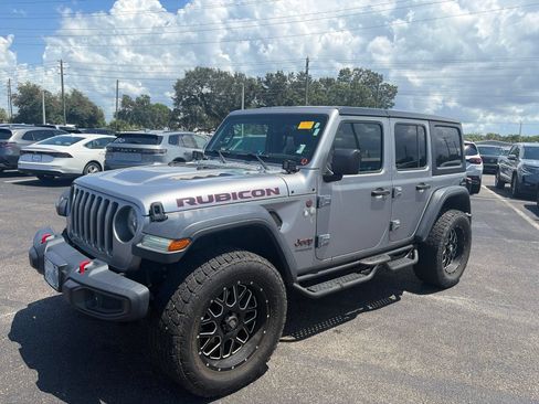 Used 2018 Jeep Wrangler Unlimited Rubicon AWD/4WD image 3
