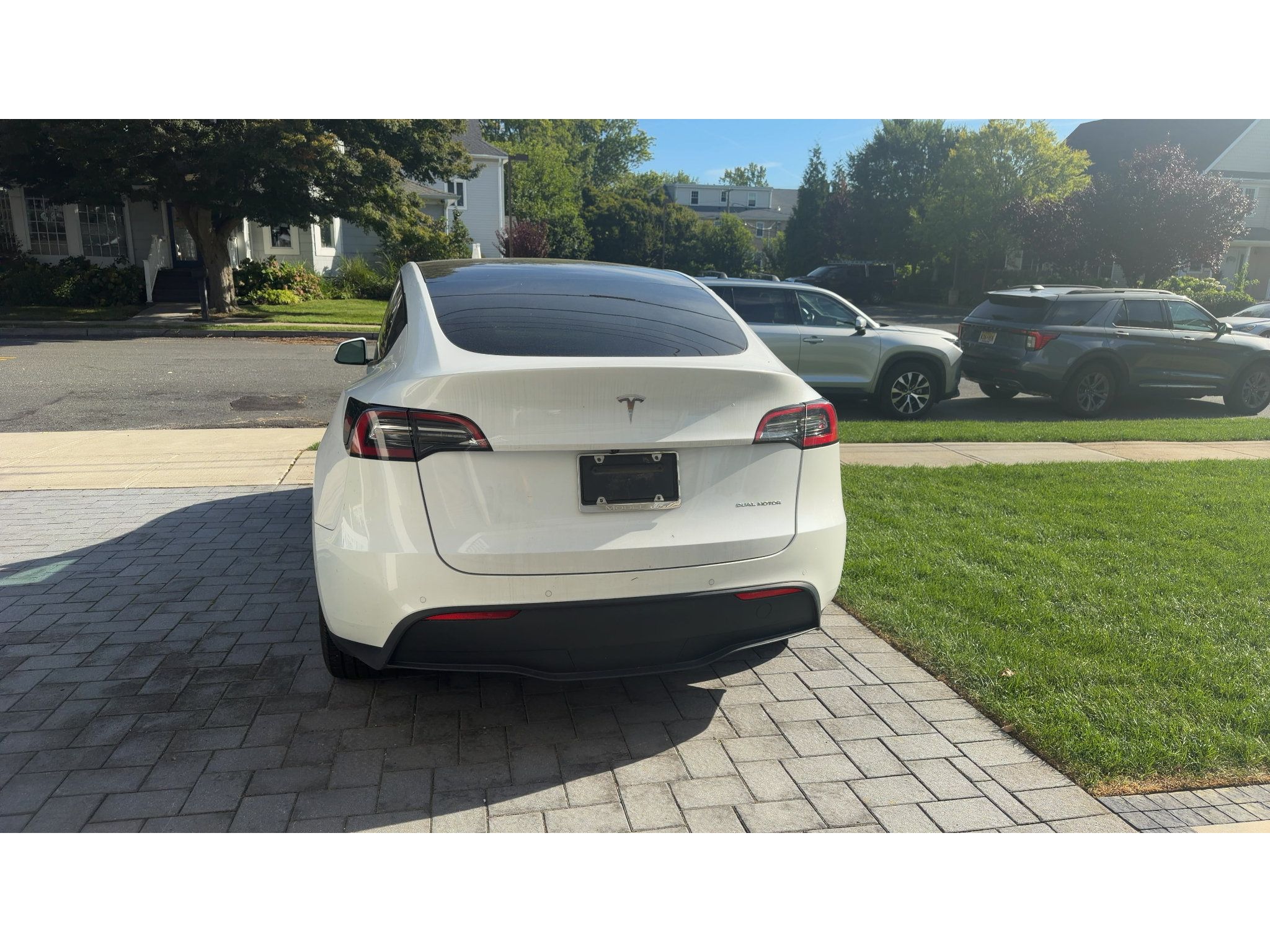 Used 2021 Tesla Model Y Long Range AWD/4WD image 5