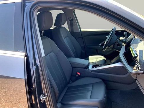 Used 2025 Audi Q5 Premium w/ Convenience Package AWD/4WD image 7