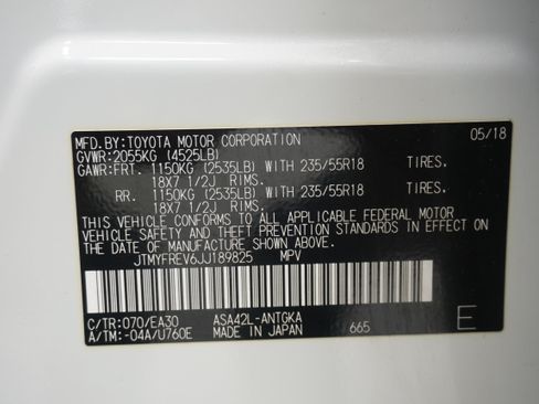 Used 2018 Toyota RAV4 Limited FWD image 33
