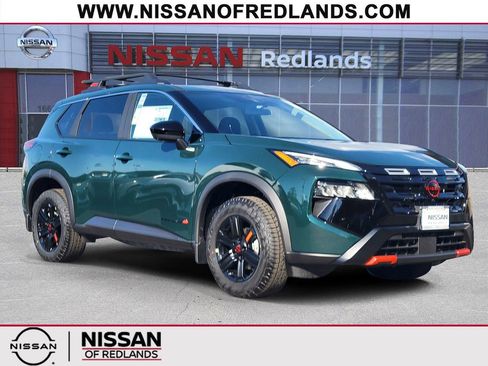 New 2026 Nissan Rogue SV AWD/4WD image 1