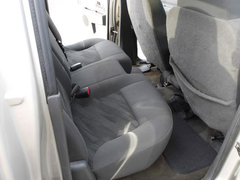 Used 2004 Chevrolet Colorado LS w/ Power Convenience Package image 13