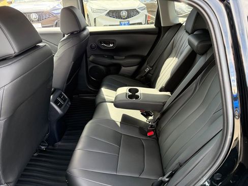Certified 2025 Acura ADX AWD image 18