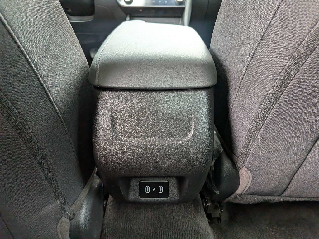 Used 2025 Hyundai Sonata SEL FWD image 19