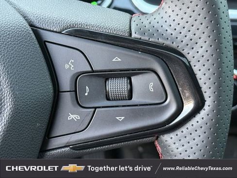 Certified 2024 Chevrolet Trax RS w/ Sunroof Package image 15