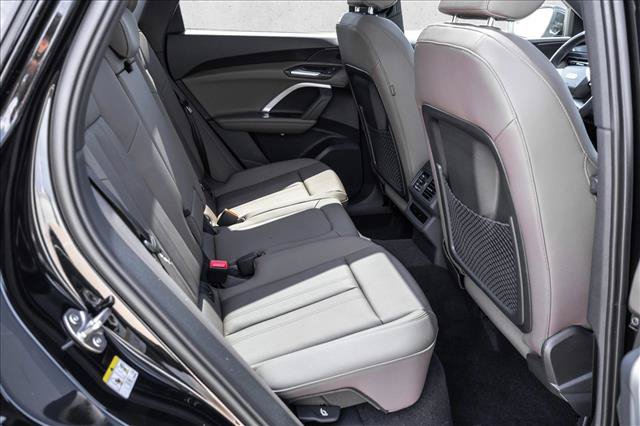 New 2026 Audi Q5 Premium AWD/4WD image 23