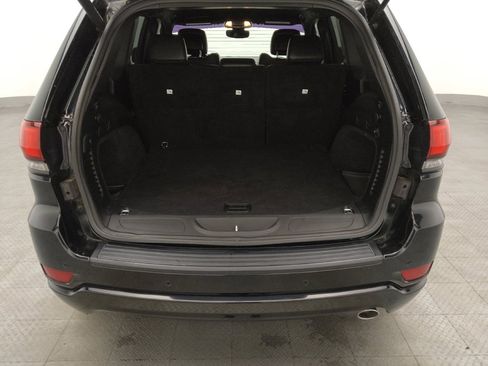Used 2019 Jeep Grand Cherokee Altitude image 29