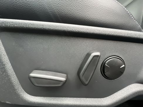 New 2026 Ford Bronco Outer Banks image 14