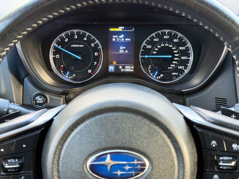 Used 2019 Subaru Ascent Limited image 11