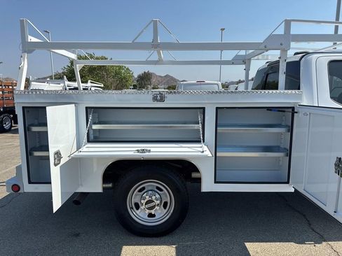 New 2025 Ford F350 XL w/ XL Chrome Package image 20