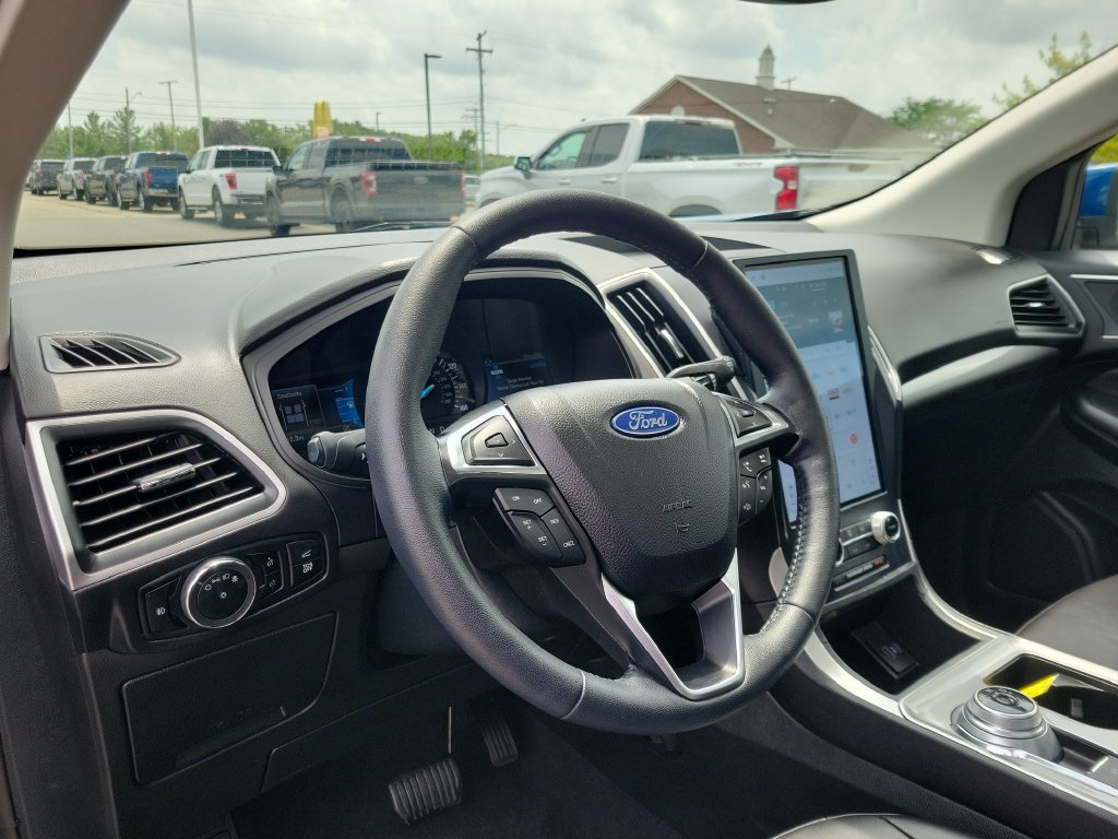 Used 2024 Ford Edge SEL w/ Convenience Package AWD/4WD image 21