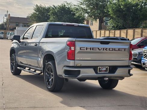 Used 2025 Chevrolet Silverado 1500 Custom RWD image 3