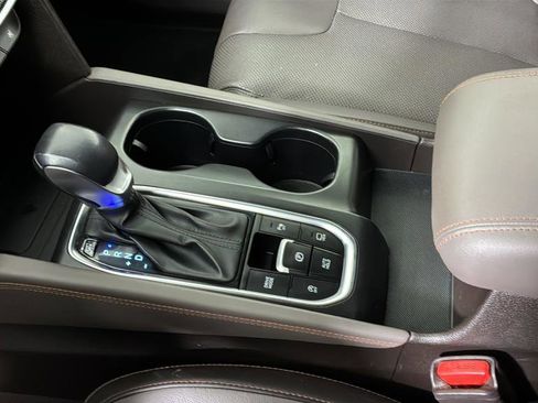 Used 2019 Hyundai Santa Fe Ultimate w/ Leather, Navigatio image 24