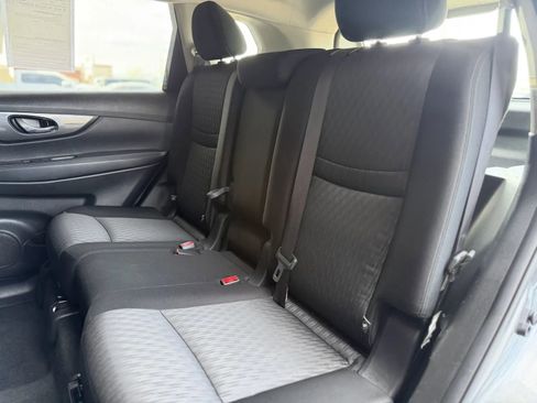 Used 2020 Nissan Rogue S w/ Special Edition Package image 16