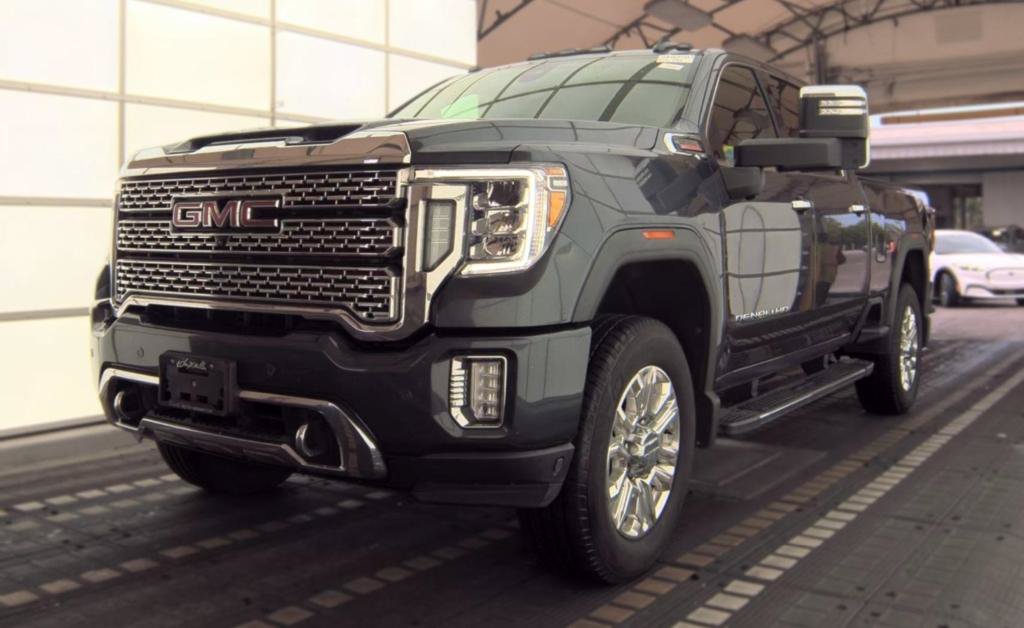 Used 2020 GMC Sierra 2500 Denali w/ Denali Ultimate Package AWD/4WD image 4