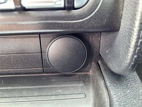 Used 2021 Ford Mustang Premium image 15