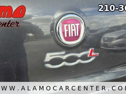Used 2017 FIAT 500L Pop image 12