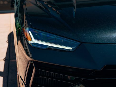 Used 2024 Lamborghini Urus S AWD/4WD image 10