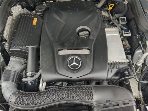 Used 2017 Mercedes-Benz GLC 300 4MATIC Coupe image 24