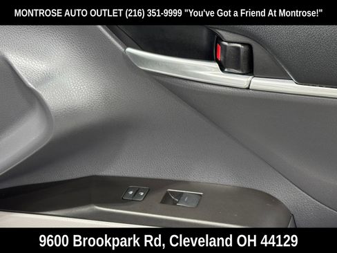 Used 2022 Toyota Camry SE w/ Convenience Package FWD image 45