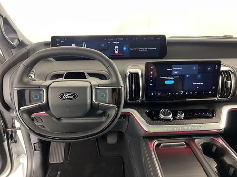 New 2025 Ford Expedition Max Platinum w/ Stealth Performance Package image 15