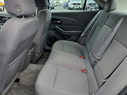 Used 2013 Chevrolet Malibu LS w/ Protection Package FWD image 20