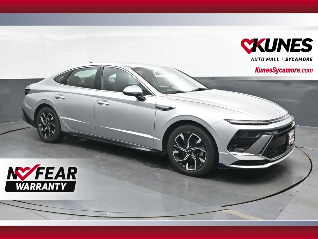 Used 2025 Hyundai Sonata SEL FWD image 1