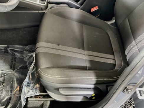 Used 2023 Hyundai Venue SEL w/ Cargo Package image 18