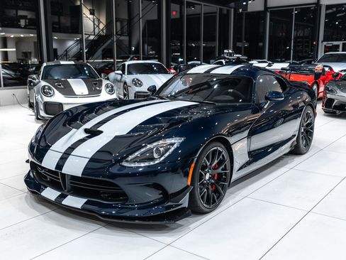 Used 2016 Dodge Viper ACR RWD image 8