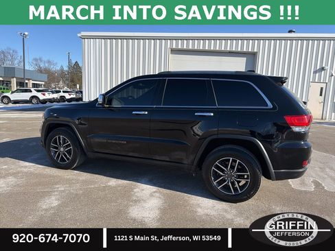 Used 2018 Jeep Grand Cherokee Limited image 18