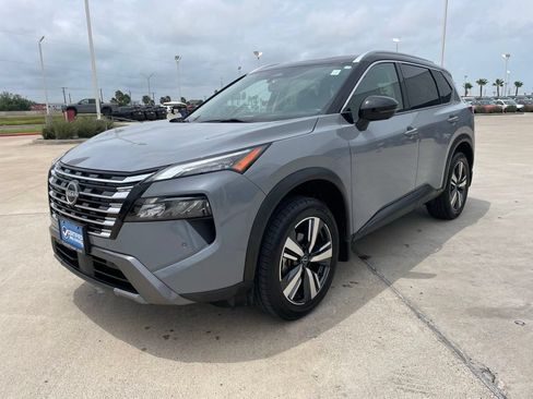 Certified 2024 Nissan Rogue SL AWD/4WD image 3
