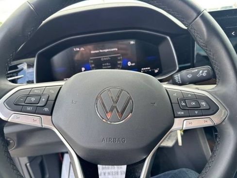 Used 2025 Volkswagen Jetta S FWD image 23