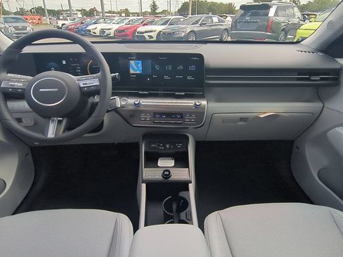 New 2026 Hyundai Kona Limited FWD image 18