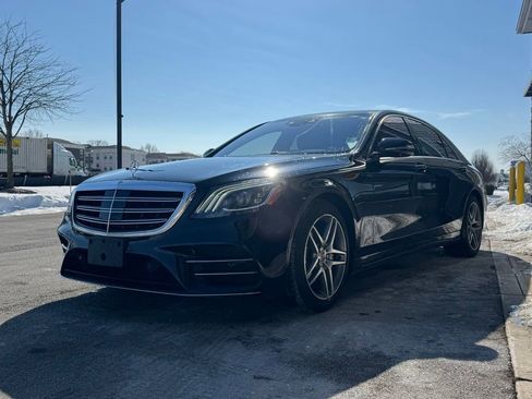 Used 2019 Mercedes-Benz S 560 4MATIC Sedan w/ AMG Line Exterior image 51