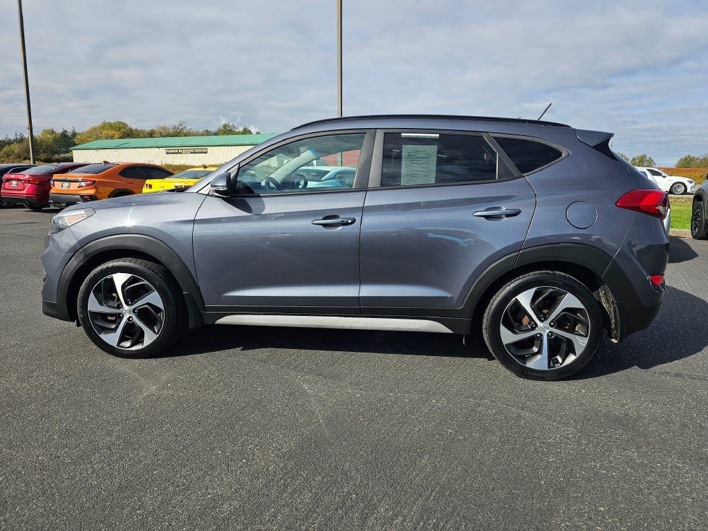 Used 2017 Hyundai Tucson Value AWD/4WD image 6