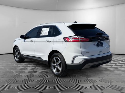 Used 2021 Ford Edge SEL w/ Convenience Package AWD/4WD image 3