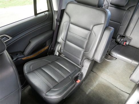 Used 2017 GMC Yukon Denali image 17