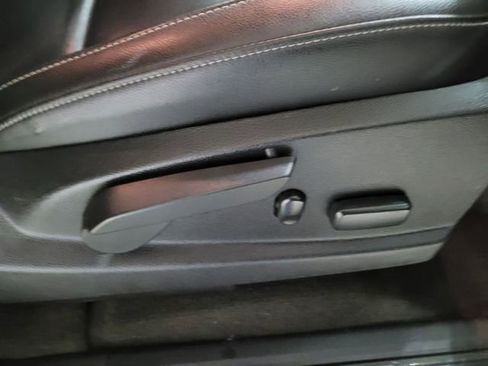 Used 2015 Chevrolet Colorado LT w/ Luxury Package image 51