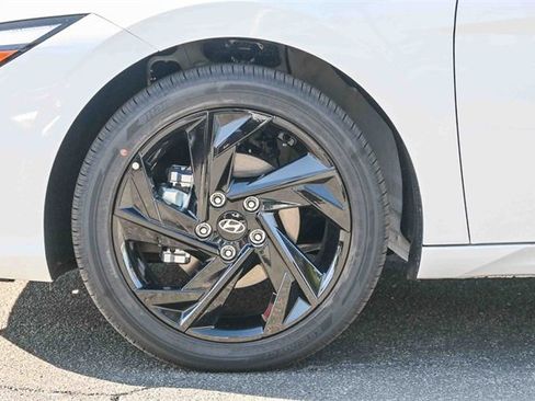 New 2026 Hyundai Elantra Sport image 12