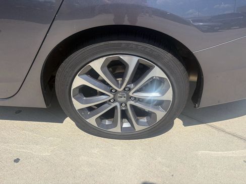 Used 2015 Honda Accord Sport image 30